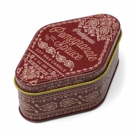 Vela-perfumada-pomegranate-and- Spruce